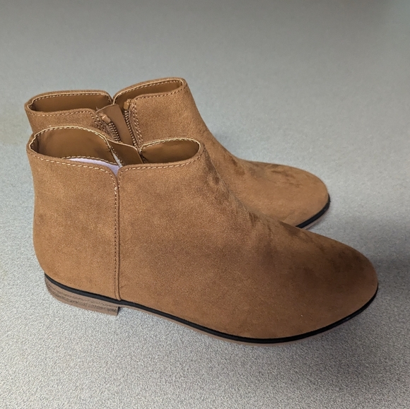 Cat and Jack girl velvet booties color Sz 3 - Picture 16 of 16